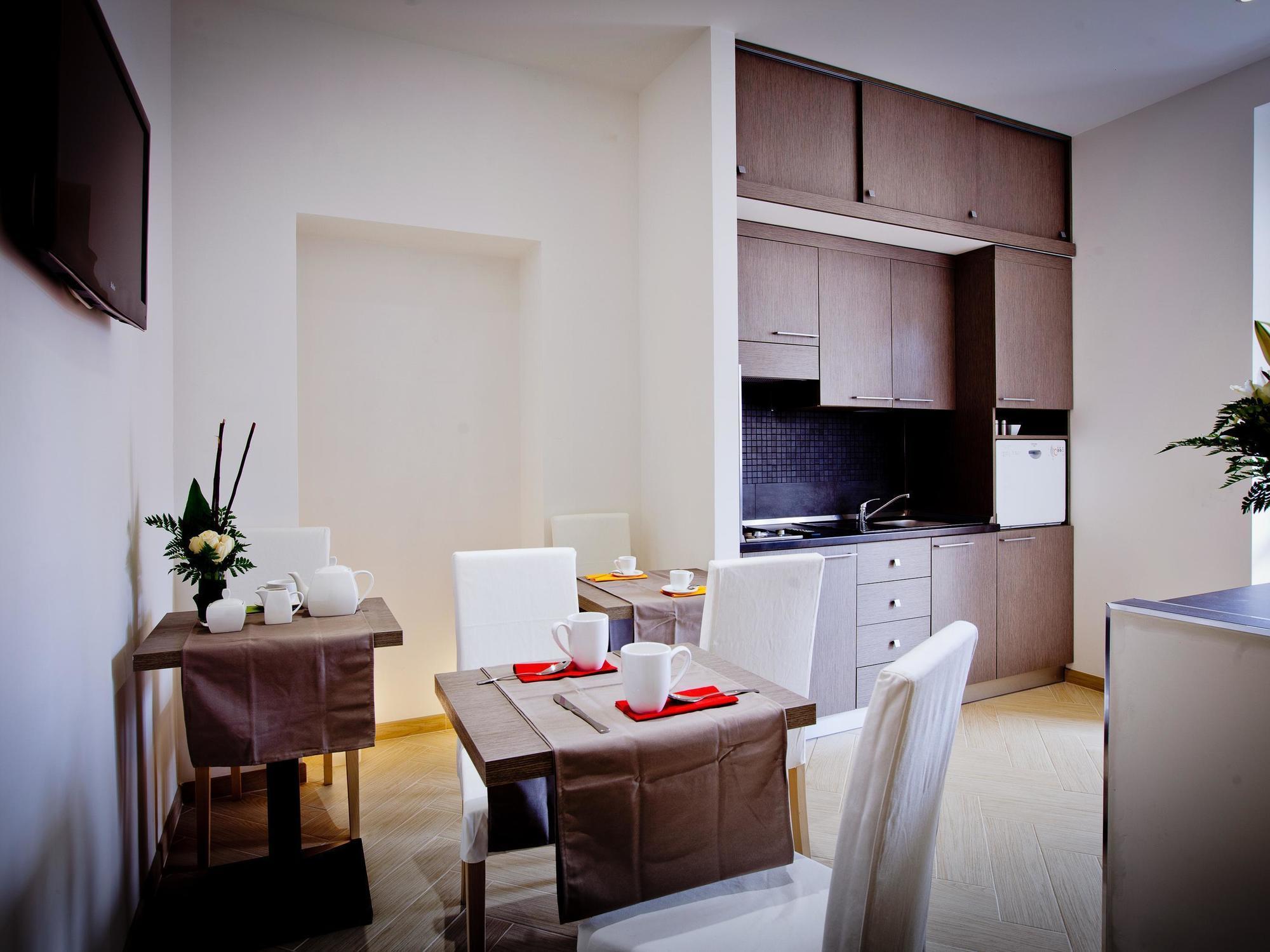 B&B Castellani A San Pietro Рим Екстер'єр фото